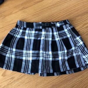 Justice Brand Plaid Skirt. Black &White.